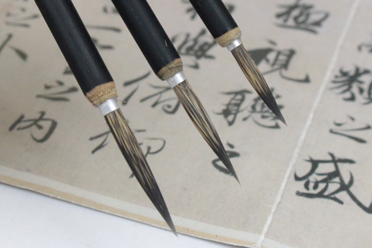 Large, Medium and Small GUI Pen Hook Line Leaf Vein Writing Brush Black Wooden Pole Weasel's Hair Delineating Brush Mouse Beard Painting Brush Large, Medium and Small GUI Pen Hook Line Leaf Vein Writing Brush Black Wooden Pole Weasel's Hair Delineating Brush Mouse Beard Painting Brush