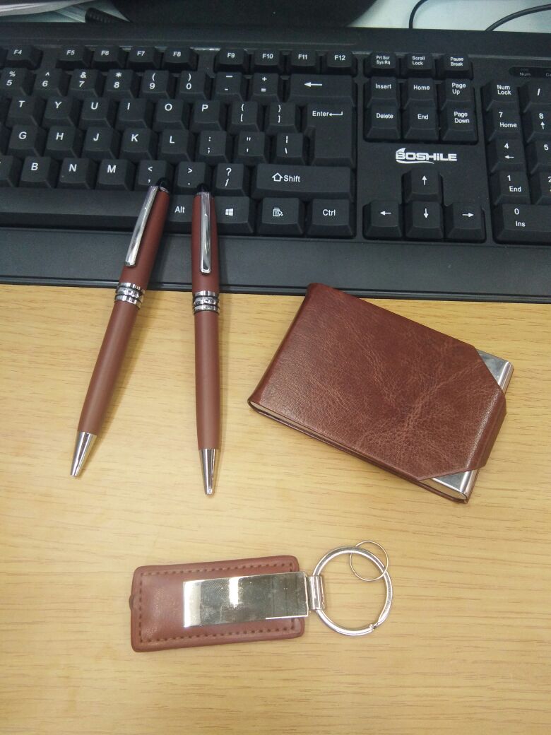 Card case key ring metal ballpoint pen Card case key ring metal ballpoint pen