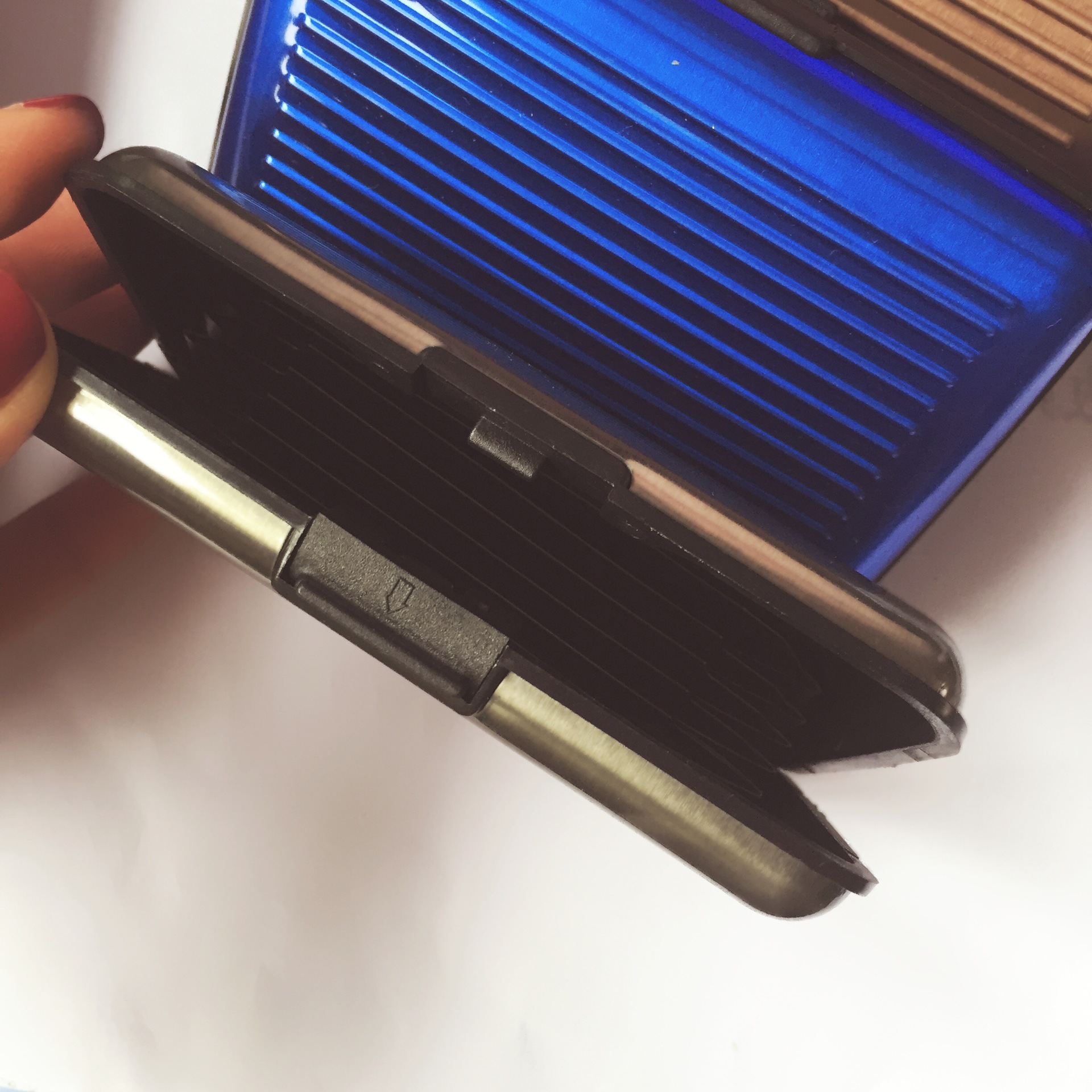 Aluminum credit card case aluminum business wallet anti-magnetic waterproof card box bank card box metal card bag