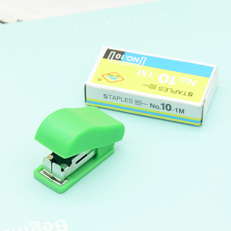 Factory Direct Sales Mini Stapler Small Gift Stapler Creative Style Customized Style Plastic Stapler Factory Direct Sales Mini Stapler Small Gift Stapler Creative Style Customized Style Plastic Stapler