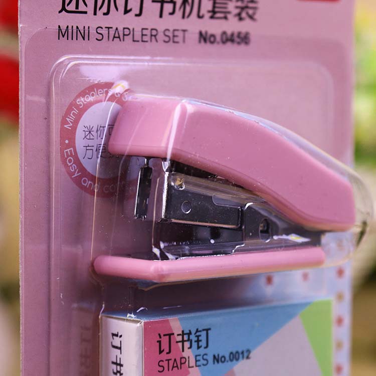 Mini Stapler Kit Cute Primary School Student Stapler Bookbinding Machine Small Children's Test Paper Book Book Book Stationery Mini Stapler Kit Cute Primary School Student Stapler Bookbinding Machine Small Children's Test Paper Book Book Book Stationery