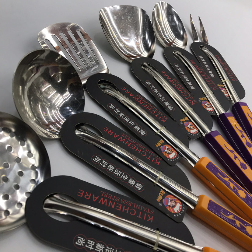 Stainless Steel Kitchenware 1.5cm Non-Magnetic Rose Handle Anti-Scald Porridge Colander Shovel Super Bottle Shovel Long Tongue Spoon Can Be Customized Stainless Steel Kitchenware 1.5cm Non-Magnetic Rose Handle Anti-Scald Porridge Colander Shovel Super Bottle Shovel Long Tongue Spoon Can Be Customized