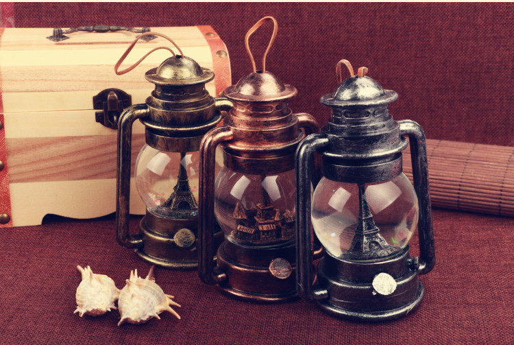 Creative retro lantern lighting Paris tower crystal ball 45 water polo birthday gift resin crafts