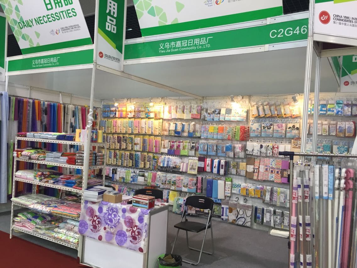 All polyester small curtain, diamond dot fabric, printed small curtain, penguin pattern, waterproof and mildew proof All polyester small curtain, diamond dot fabric, printed small curtain, penguin pattern, waterproof and mildew proof
