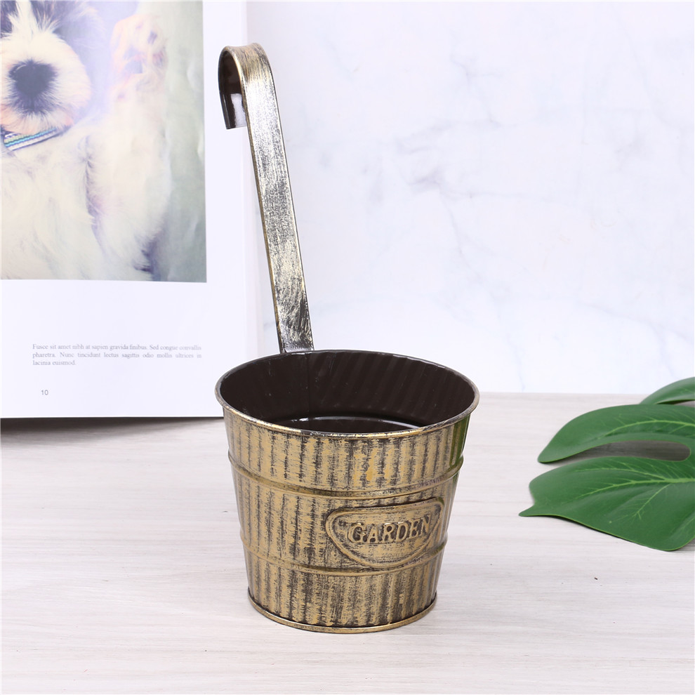 Vintage Distressed Iron Sheet Hook Bucket Iron Flowerpot Balcony Desk Small Flower Bucket Idyllic Style Hanging Basin