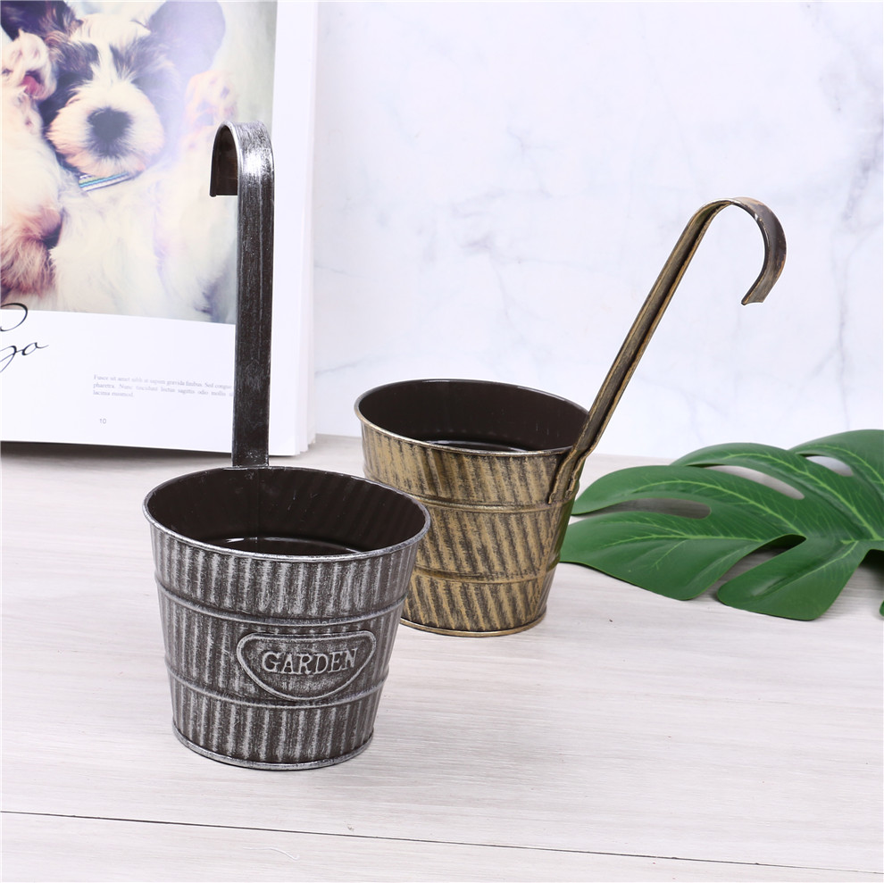 Vintage Distressed Iron Sheet Hook Bucket Iron Flowerpot Balcony Desk Small Flower Bucket Idyllic Style Hanging Basin Vintage Distressed Iron Sheet Hook Bucket Iron Flowerpot Balcony Desk Small Flower Bucket Idyllic Style Hanging Basin