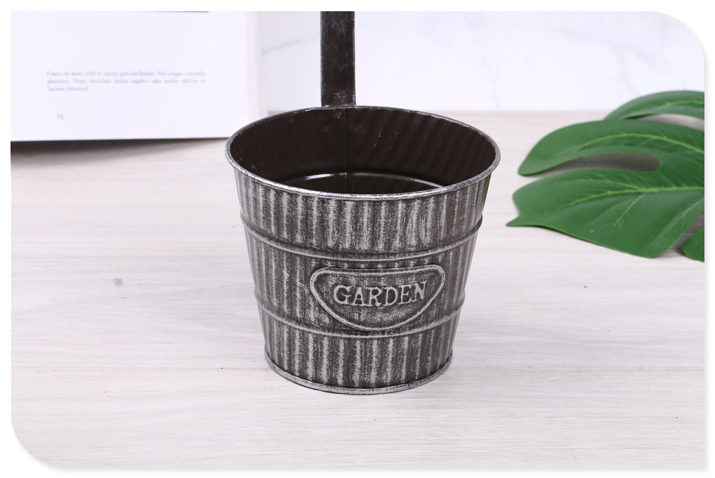 Vintage Distressed Iron Sheet Hook Bucket Iron Flowerpot Balcony Desk Small Flower Bucket Idyllic Style Hanging Basin Vintage Distressed Iron Sheet Hook Bucket Iron Flowerpot Balcony Desk Small Flower Bucket Idyllic Style Hanging Basin