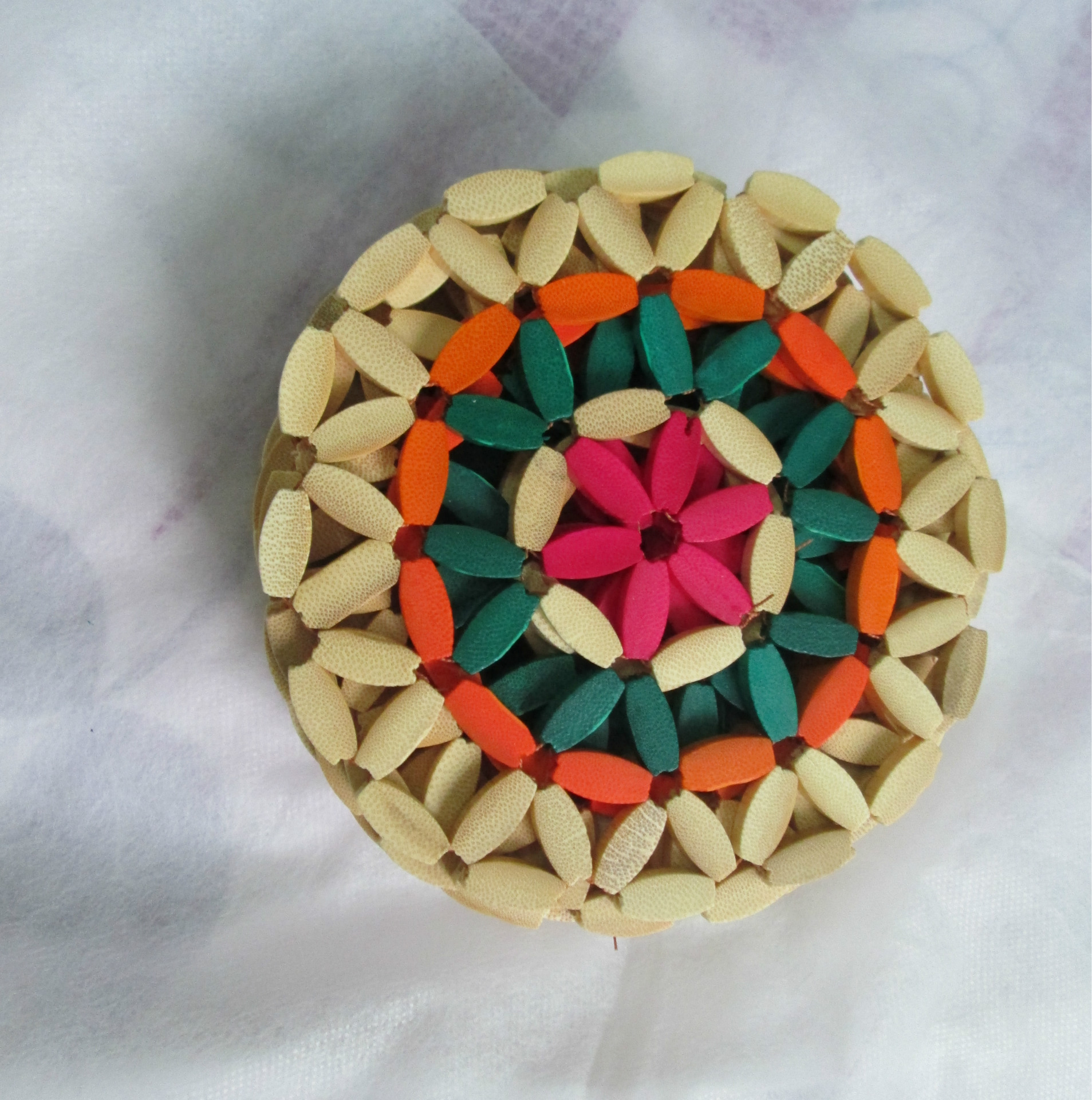 Exquisite color, multi-purpose bamboo round bowl mat, tea cup pad, dinner pad, cup pad, heat insulation pad Exquisite color, multi-purpose bamboo round bowl mat, tea cup pad, dinner pad, cup pad, heat insulation pad