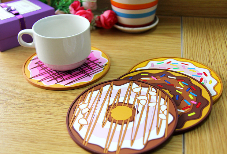 Creative and lovely donut heat insulation pad food-grade PVC soft plastic cup cushion environment-friendly wear-resistant meal pad Creative and lovely donut heat insulation pad food-grade PVC soft plastic cup cushion environment-friendly wear-resistant meal pad