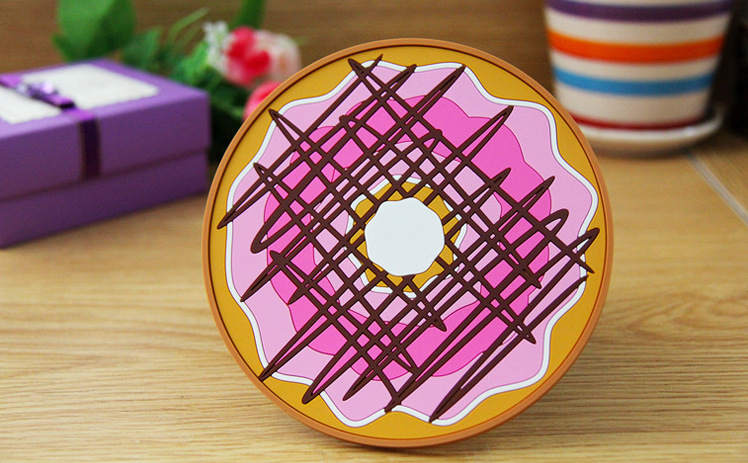 Creative and lovely donut heat insulation pad food-grade PVC soft plastic cup cushion environment-friendly wear-resistant meal pad Creative and lovely donut heat insulation pad food-grade PVC soft plastic cup cushion environment-friendly wear-resistant meal pad