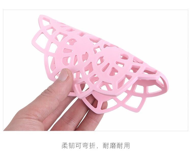 Fabricdirect Nordic style heat insulation hollow out flower Shaped anti-ironing Cup Mat Table non-slip Pad wholesale Spot Fabricdirect Nordic style heat insulation hollow out flower Shaped anti-ironing Cup Mat Table non-slip Pad wholesale Spot