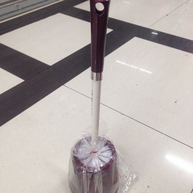toilet brush