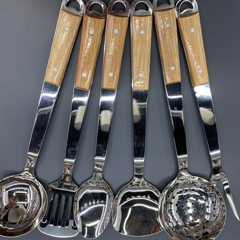 Stainless steel cooking spoon with oak handle kitchen utensils and appliances thickened stir - fry spatula set