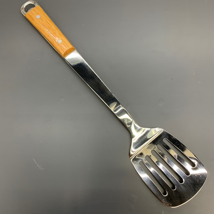 Stainless steel cooking spoon with oak handle kitchen utensils and appliances thickened stir - fry spatula set