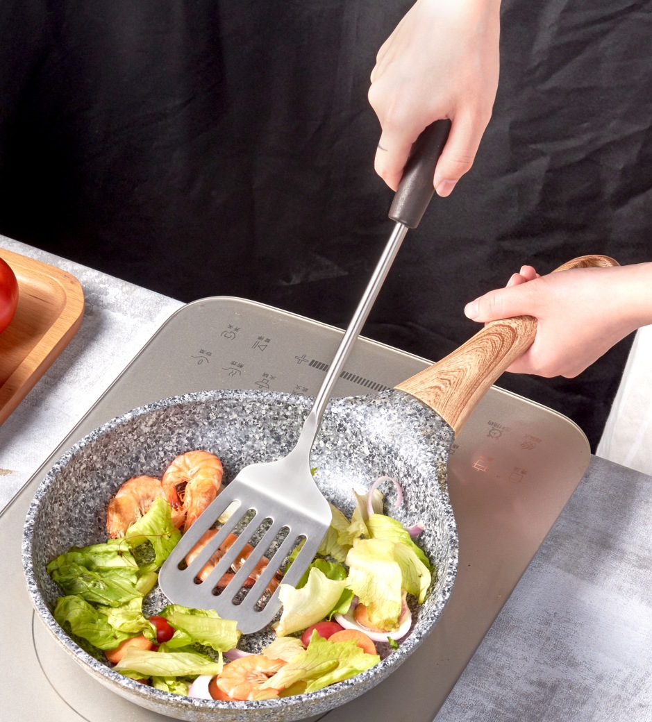 Stall Hot Sale Household Stainless Steel Spatula Kitchenware Set Beech Handle Spatula Colander Spatula Soup Spoon Slotted Turner Hot Pot
