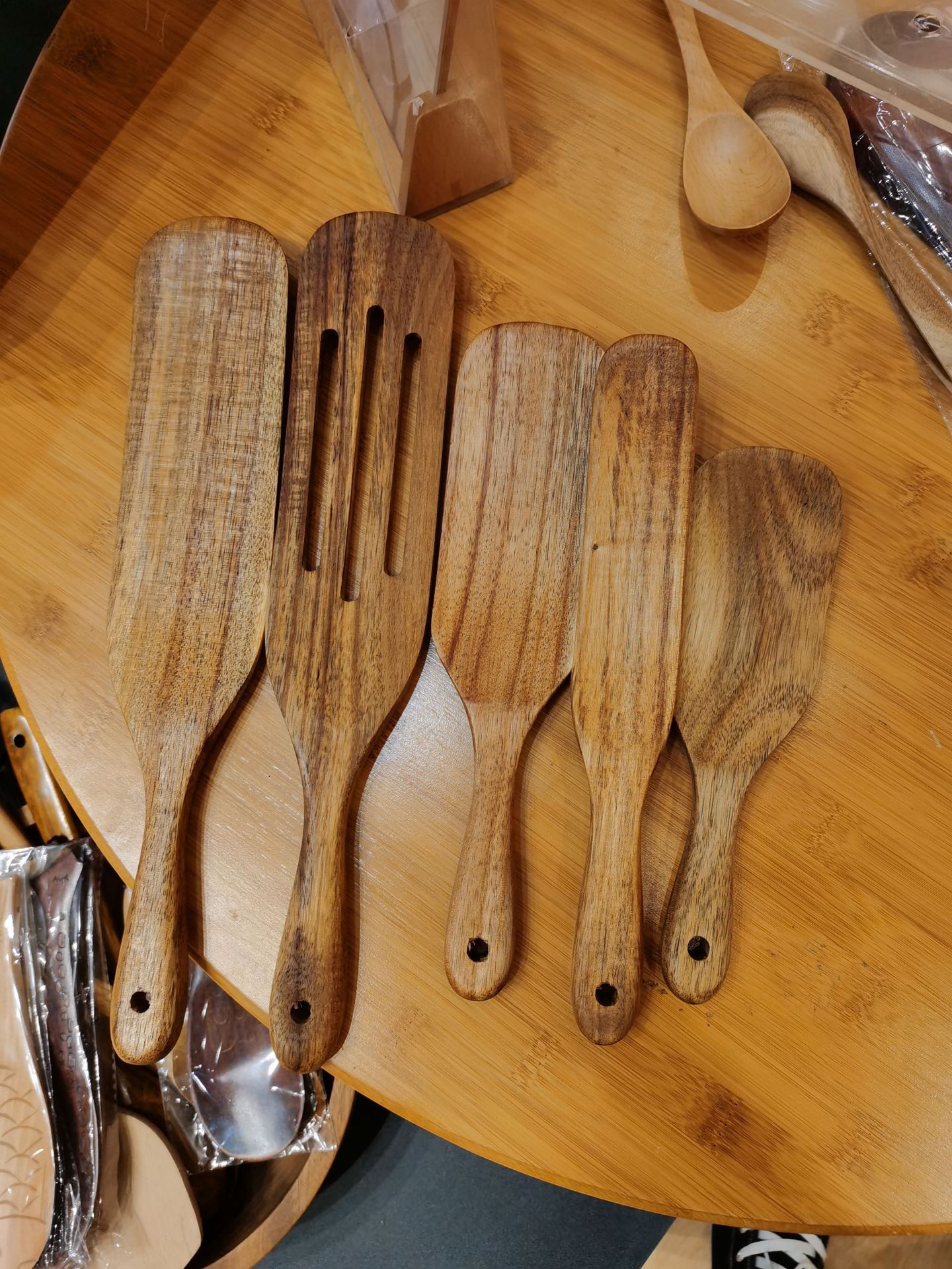 @ Xiaomuxian Acacia Mangium Long Handle Spatula Scraper Mixing Cooking Shovel Cross-Border Teak Kitchenware Suit 5-Piece Set Wooden Turner @ Xiaomuxian Acacia Mangium Long Handle Spatula Scraper Mixing Cooking Shovel Cross-Border Teak Kitchenware Suit 5-Piece Set Wooden Turner