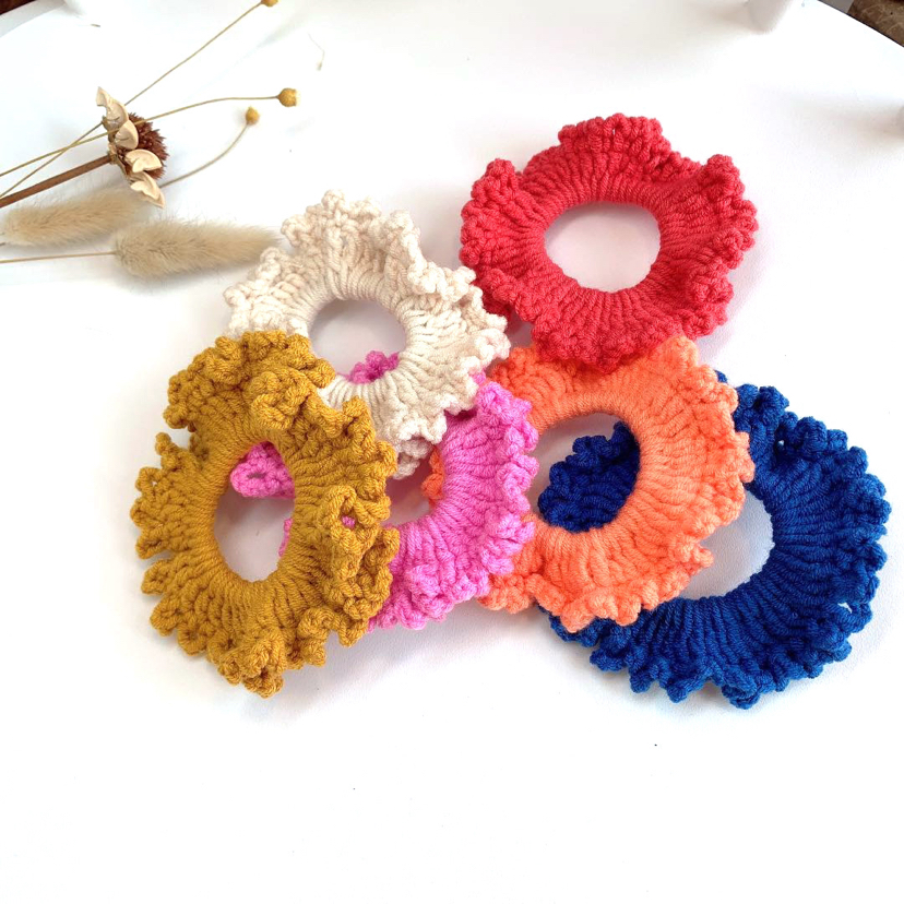 Internet Celebrity Autumn and Winter New Candy Color Wave Hand-Woven Wool Large Intestine Ring Hair Ring Warm Color Girl's Heart Hair Accessories Internet Celebrity Autumn and Winter New Candy Color Wave Hand-Woven Wool Large Intestine Ring Hair Ring Warm Color Girl's Heart Hair Accessories