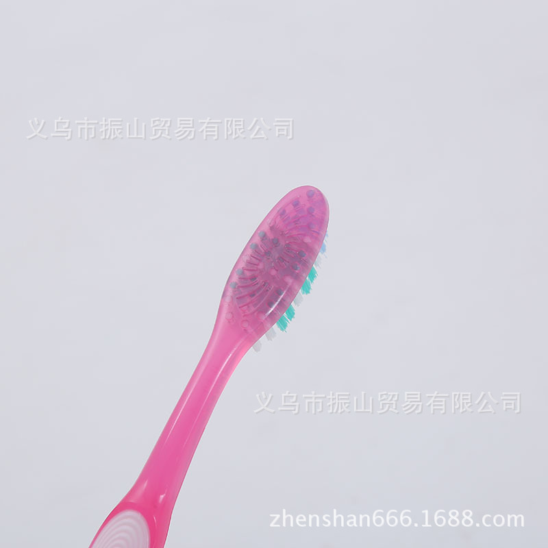 Colorful Crystal Three Value Pack Wave Bristle Medium Hair Toothbrush Colorful Crystal Three Value Pack Wave Bristle Medium Hair Toothbrush