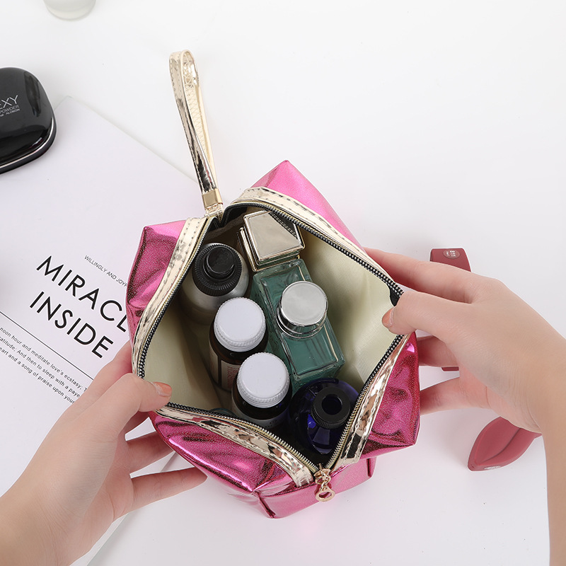 Creative Laser Red Lips Printed Cosmetic Bag Korean Style Graceful and Fashionable Cosmetics Storage Bag Travel Portable Toiletry Bag
