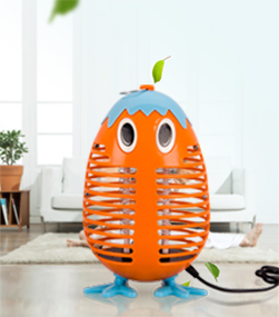 The cartoon penguin shocked the mosquito killer lamp home with no radiation. The cartoon penguin shocked the mosquito killer lamp home with no radiation.