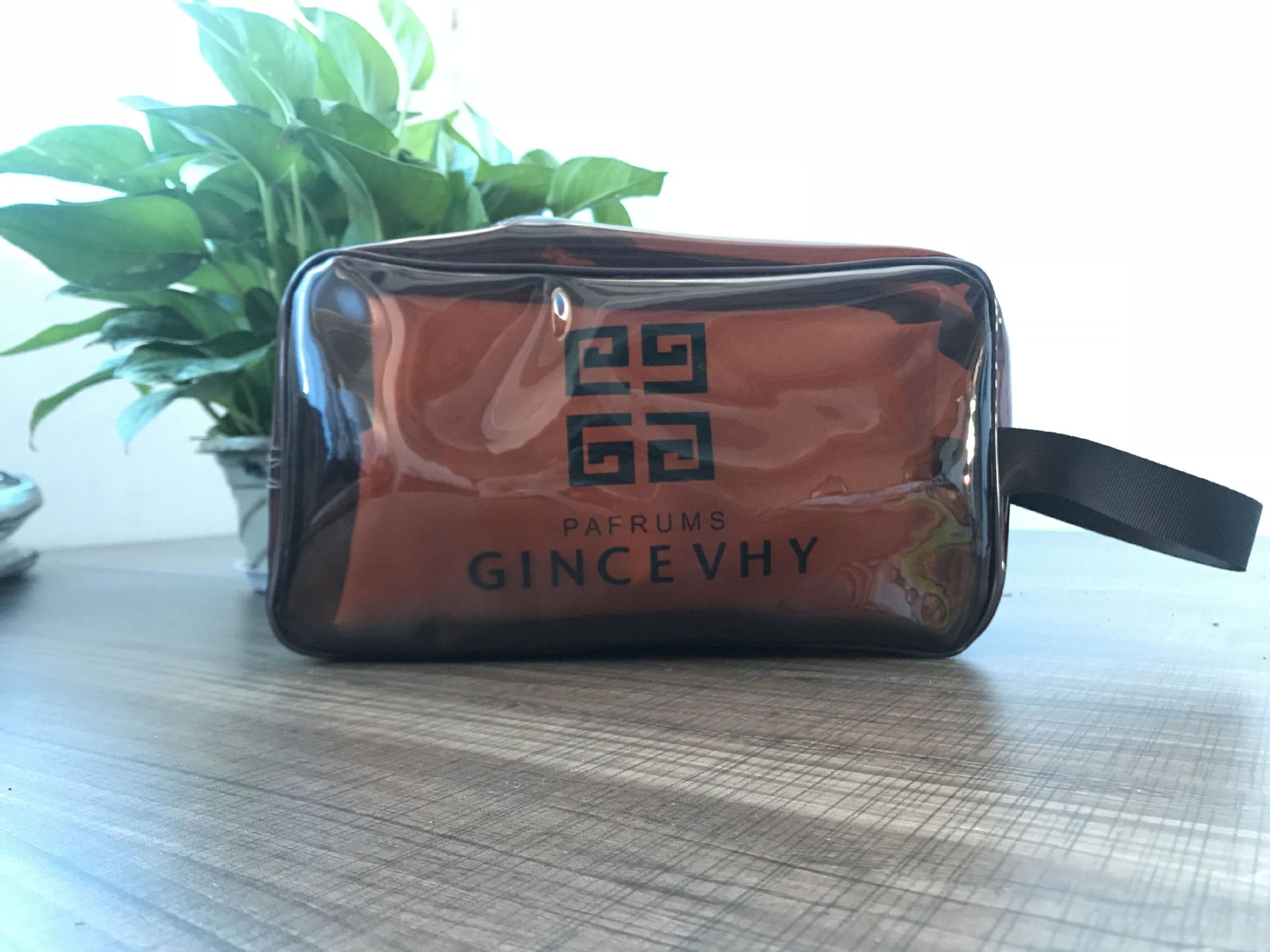 Waterproof PVC Cosmetic Bag Large Capacity Travel Storage Bag PVC Transparent Wash Bag Beach Bag