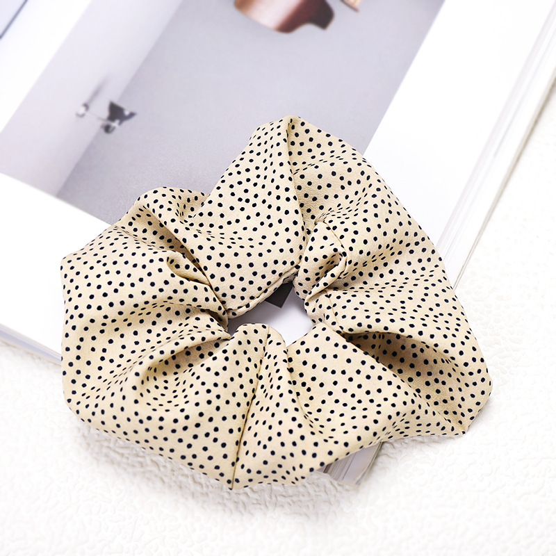 Cross-border hot selling chiffon printing hair ring large intestine ring head rope rubber band heart wave head flower Cross-border hot selling chiffon printing hair ring large intestine ring head rope rubber band heart wave head flower
