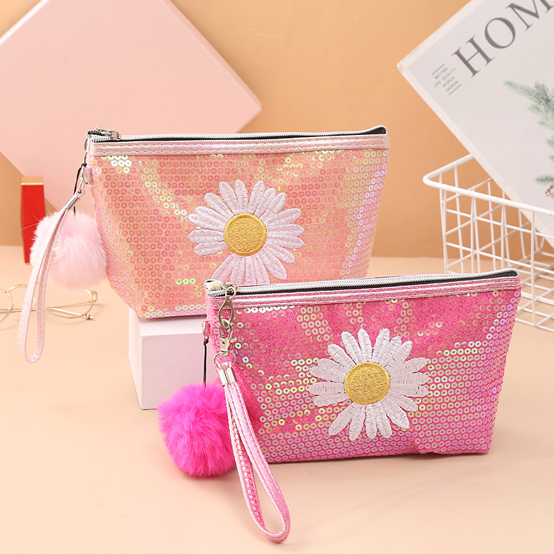 2021 New Sequined Chrysanthemum Flat Bag Portable More than Cosmetic Bag Styles Travel Goods Storage Bag Laser
