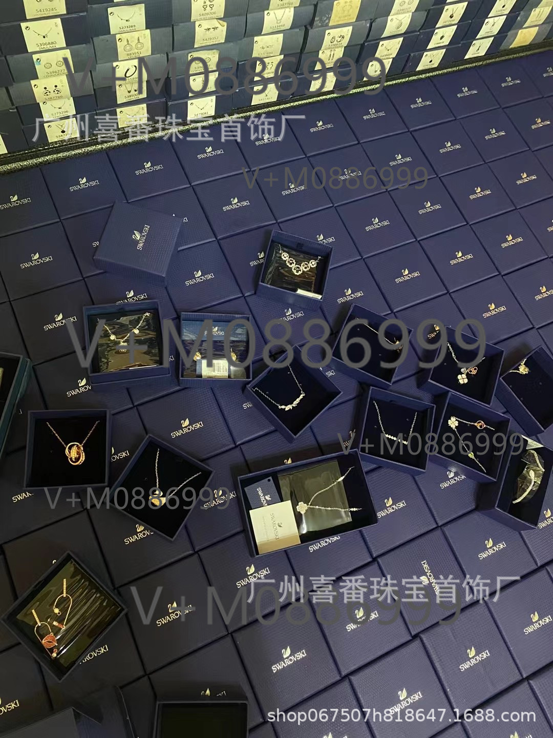 Cross-Border European and American WeChat Business Live Broadcast Polo Element Necklace Bracelet Black Swan Pulsatile Heart Factory Wholesale Cross-Border European and American WeChat Business Live Broadcast Polo Element Necklace Bracelet Black Swan Pulsatile Heart Factory Wholesale