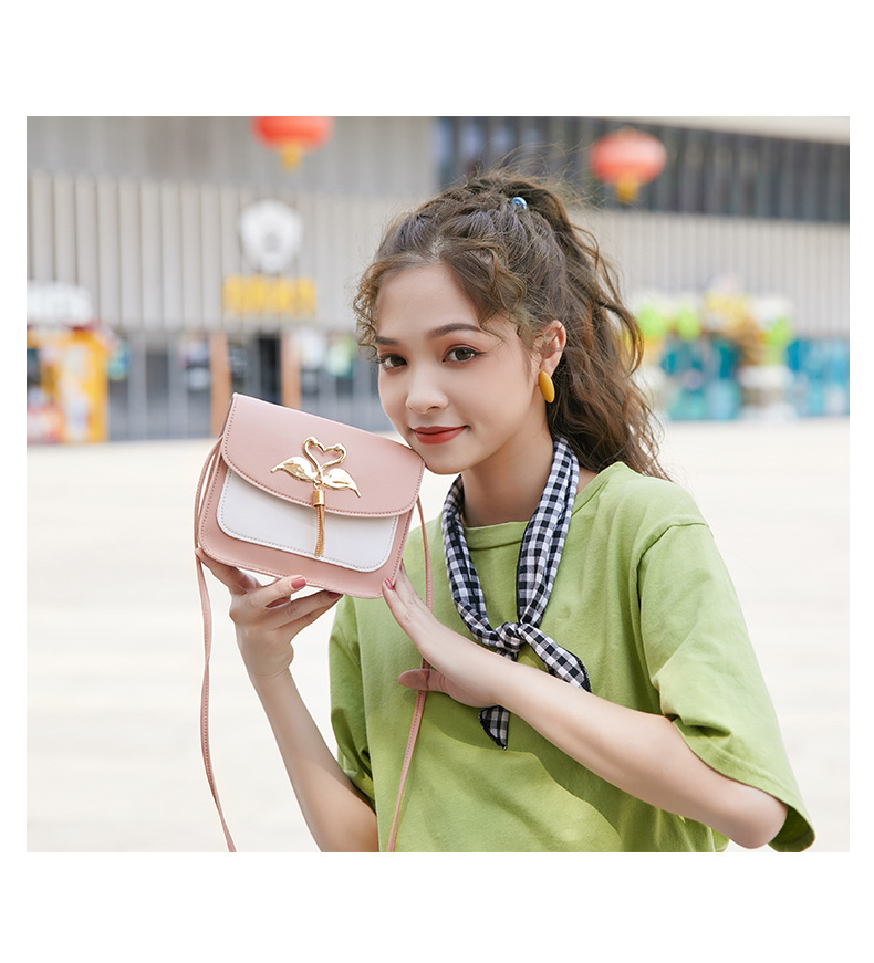 Gift Bag Wholesale Women's Bag Korean Style Cool Contrast Color Swan Small Square Bag 2021 Summer and Autumn New Collection One Shoulder Phone Bag Gift Bag Wholesale Women's Bag Korean Style Cool Contrast Color Swan Small Square Bag 2021 Summer and Autumn New Collection One Shoulder Phone Bag