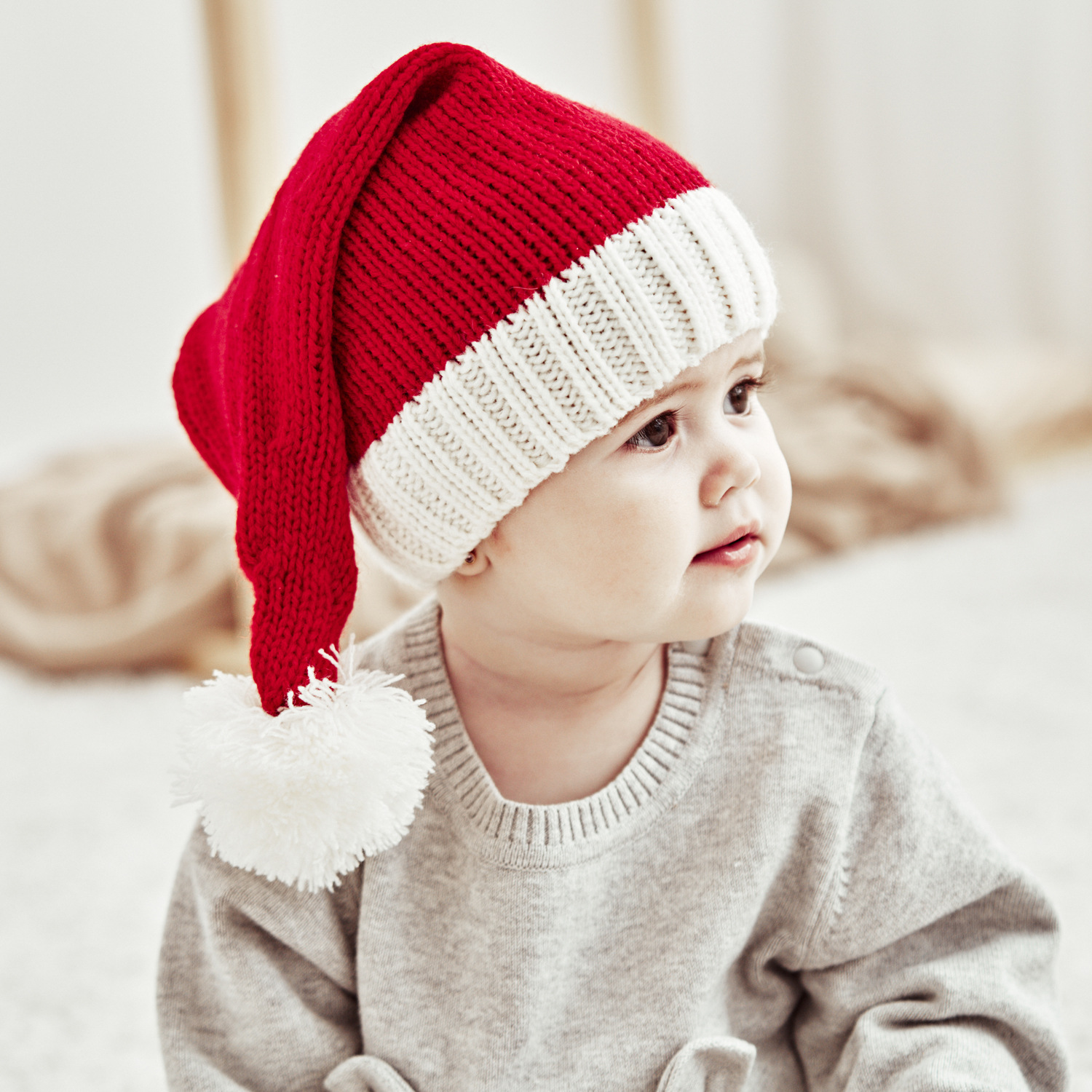 European and American Autumn and Winter New Parent-Child Wool Christmas Hat Single Ball Acrylic Baby Mother Warm Knitted Hat European and American Autumn and Winter New Parent-Child Wool Christmas Hat Single Ball Acrylic Baby Mother Warm Knitted Hat