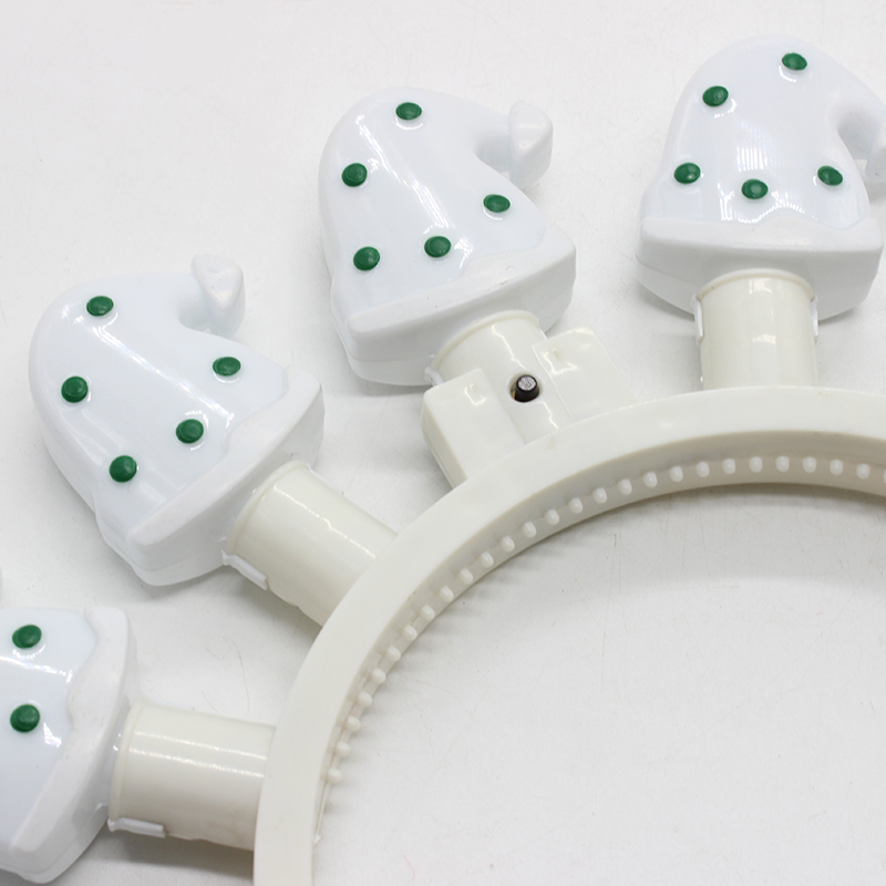 ZD Foreign Trade Popular Style Direct Selling Christmas Hat Head Buckle Luminous Head Buckle Bulb Head Buckle Christmas Halloween Products ZD Foreign Trade Popular Style Direct Selling Christmas Hat Head Buckle Luminous Head Buckle Bulb Head Buckle Christmas Halloween Products