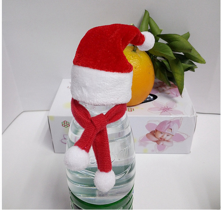 Christmas Hat Small Number Fruit Decoration Christmas Ornaments Red Wine Bottle Hat Electronic Velvet Logo Customization Christmas Hat Small Number Fruit Decoration Christmas Ornaments Red Wine Bottle Hat Electronic Velvet Logo Customization
