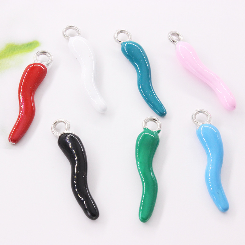 Factory Direct Sales New Product Best-Selling Alloy Decoration Accessories Painting Oil Pepper Earrings Necklace Keychain Small Pendant Factory Direct Sales New Product Best-Selling Alloy Decoration Accessories Painting Oil Pepper Earrings Necklace Keychain Small Pendant