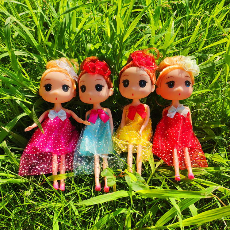 New Korean Style DIY Barbie Doll 16cm Ddung Decorative Pendant Girls' Children's Toy 1 Yuan Keychain New Korean Style DIY Barbie Doll 16cm Ddung Decorative Pendant Girls' Children's Toy 1 Yuan Keychain