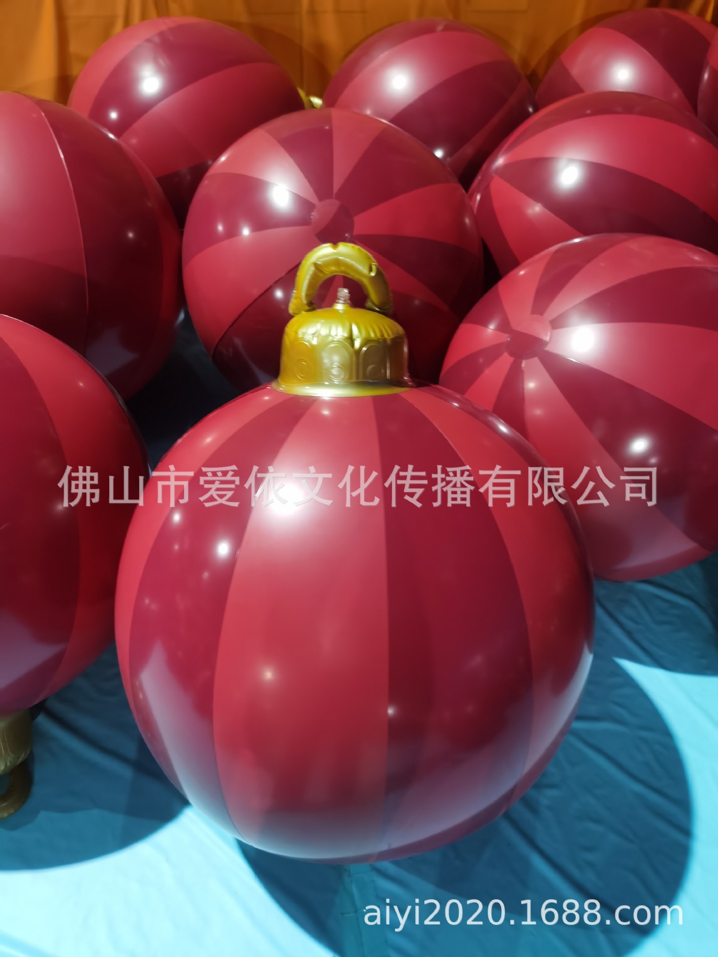 Christmas Jewelry Ball Outdoor Fun Holiday Atmosphere Crafts PVC Inflatable Toy Ball Independent Station Cross-Border Hot Christmas Jewelry Ball Outdoor Fun Holiday Atmosphere Crafts PVC Inflatable Toy Ball Independent Station Cross-Border Hot
