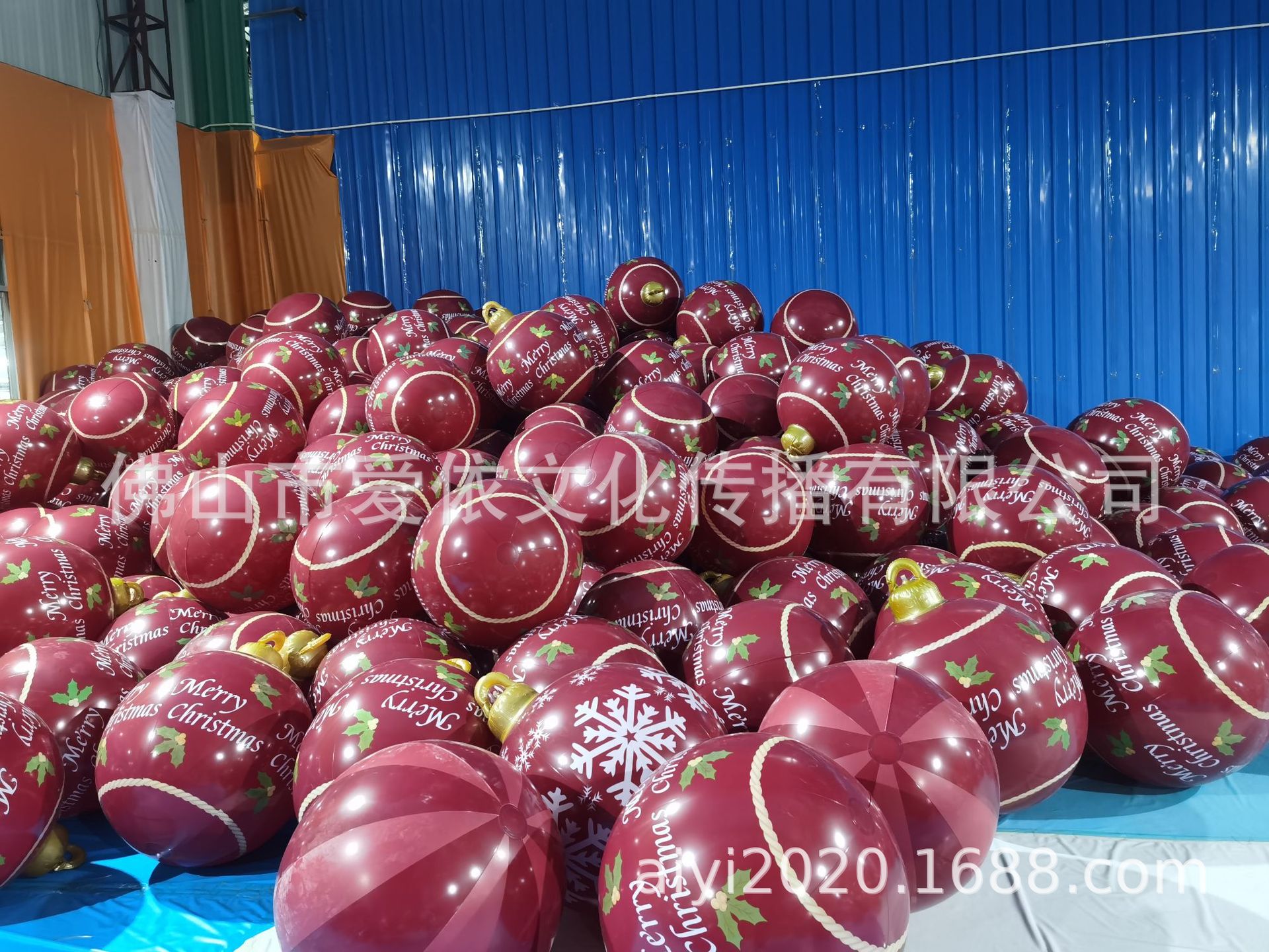 Christmas Jewelry Ball Outdoor Fun Holiday Atmosphere Crafts PVC Inflatable Toy Ball Independent Station Cross-Border Hot Christmas Jewelry Ball Outdoor Fun Holiday Atmosphere Crafts PVC Inflatable Toy Ball Independent Station Cross-Border Hot