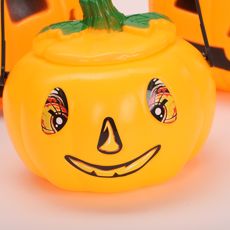 Halloween Pumpkin Lantern Portable Self-Produced Decoration Festive Supplies Halloween Props Playing Plastic Children Pumpkin Lantern Halloween Pumpkin Lantern Portable Self-Produced Decoration Festive Supplies Halloween Props Playing Plastic Children Pumpkin Lantern