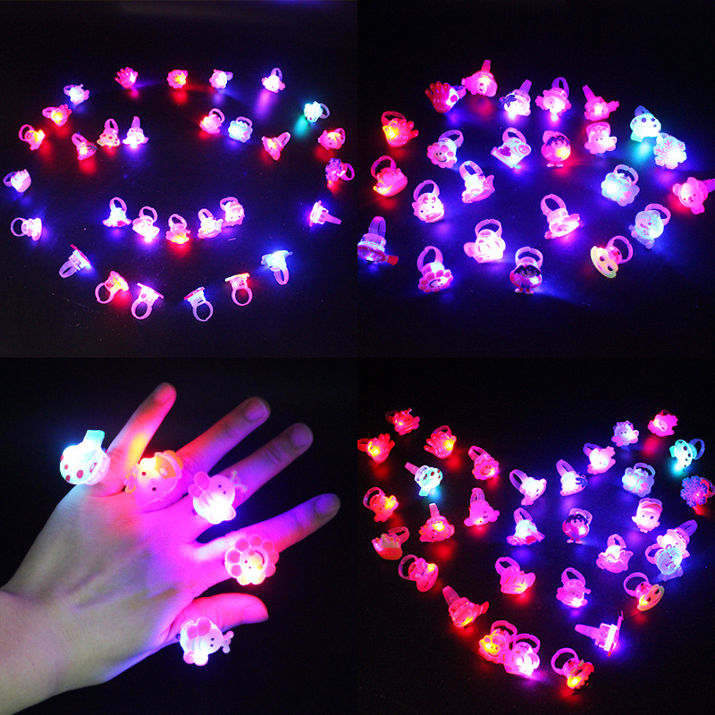 Fashion Cartoon Flash Ring Light 3cm Colorful Flashing Finger Light 50 Pieces a Box New Year Night Market Hot Selling Toys