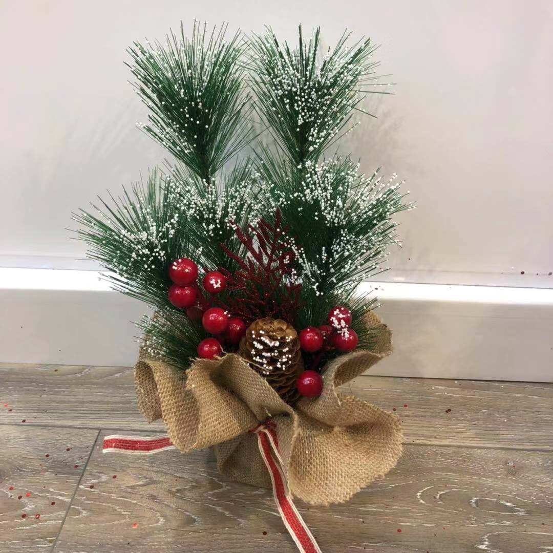 Christmas gift set a pine needle tree miniature pine Christmas tree flower pot Christmas gift set a pine needle tree miniature pine Christmas tree flower pot