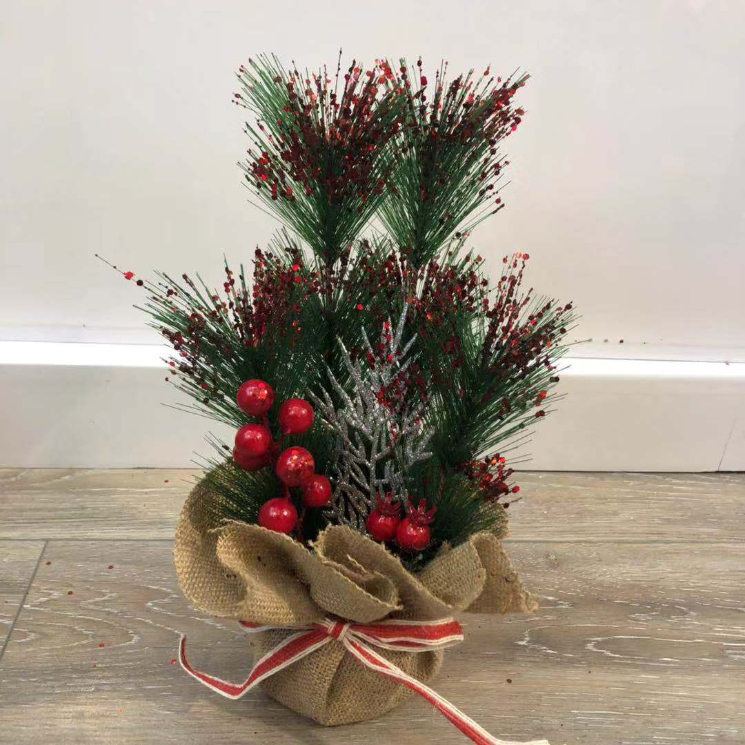 Christmas gift set a pine needle tree miniature pine Christmas tree flower pot Christmas gift set a pine needle tree miniature pine Christmas tree flower pot