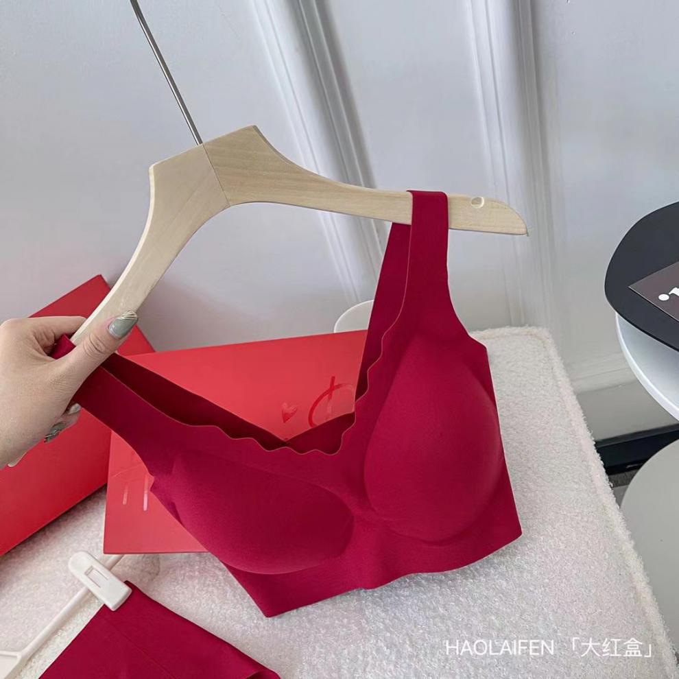 Ouyang Same Style No Size Underwear Nana Suit No Trace No Steel Ring New Year Red Box Color Birth Year Bra for Women Ouyang Same Style No Size Underwear Nana Suit No Trace No Steel Ring New Year Red Box Color Birth Year Bra for Women