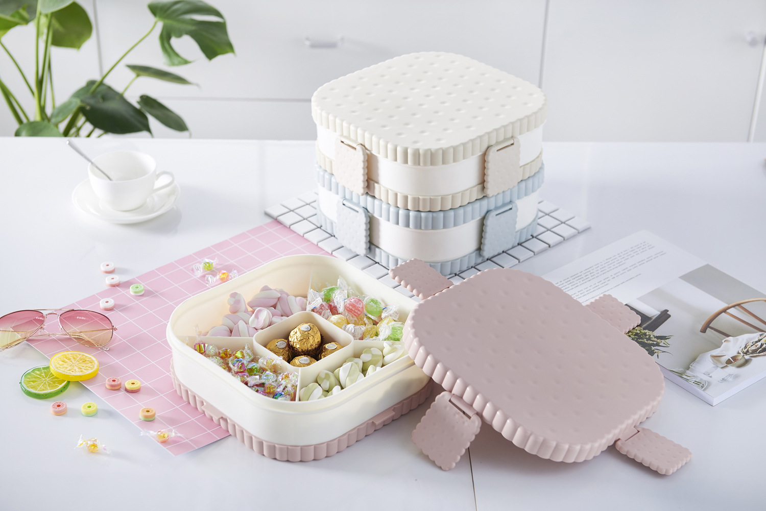 New Product Candy Box Creative Dried Fruit Tray Plastic Lazy Fruit Plate with Lid Household Snack Melon Seeds Dried Fruit Box Wholesale New Product Candy Box Creative Dried Fruit Tray Plastic Lazy Fruit Plate with Lid Household Snack Melon Seeds Dried Fruit Box Wholesale