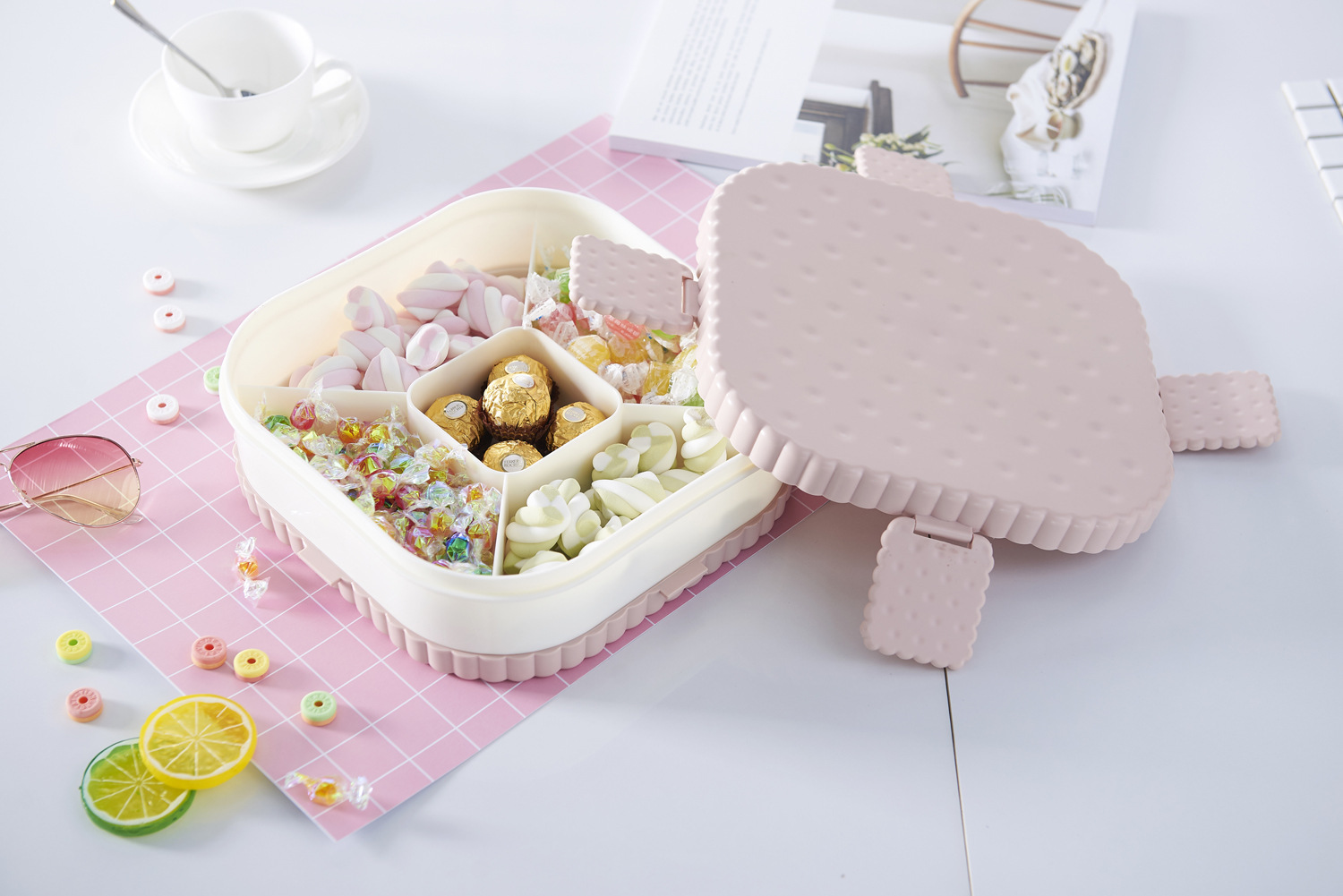 New Product Candy Box Creative Dried Fruit Tray Plastic Lazy Fruit Plate with Lid Household Snack Melon Seeds Dried Fruit Box Wholesale New Product Candy Box Creative Dried Fruit Tray Plastic Lazy Fruit Plate with Lid Household Snack Melon Seeds Dried Fruit Box Wholesale