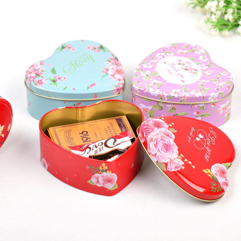 New Creative Wedding Tinplate Wedding Candies Box Large Heart-Shaped Cigarette Gift Box Candy Box in Stock Wholesale