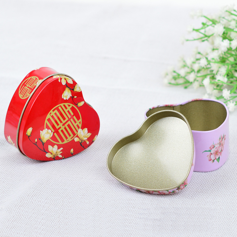 New Creative Wedding Tinplate Wedding Candies Box Large Heart-Shaped Cigarette Gift Box Candy Box in Stock Wholesale