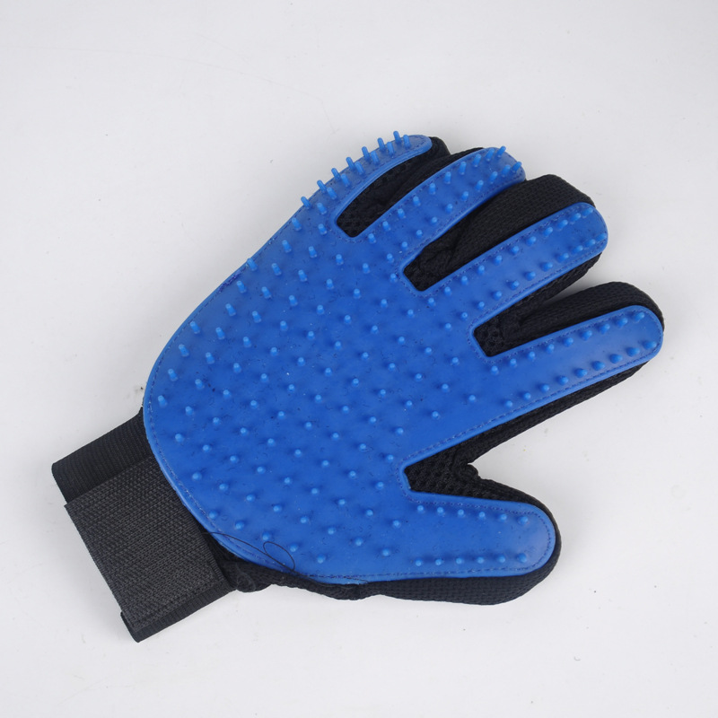 Pet bath gloves True touch cat and dog universal cleaning brush hair removal cleaning tool Pet bath gloves True touch cat and dog universal cleaning brush hair removal cleaning tool