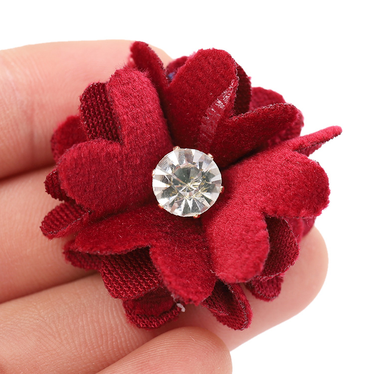 Factory direct sales of the new Korean cloth decorative flower headdress decorative accessories 5 a bag wholesale spot