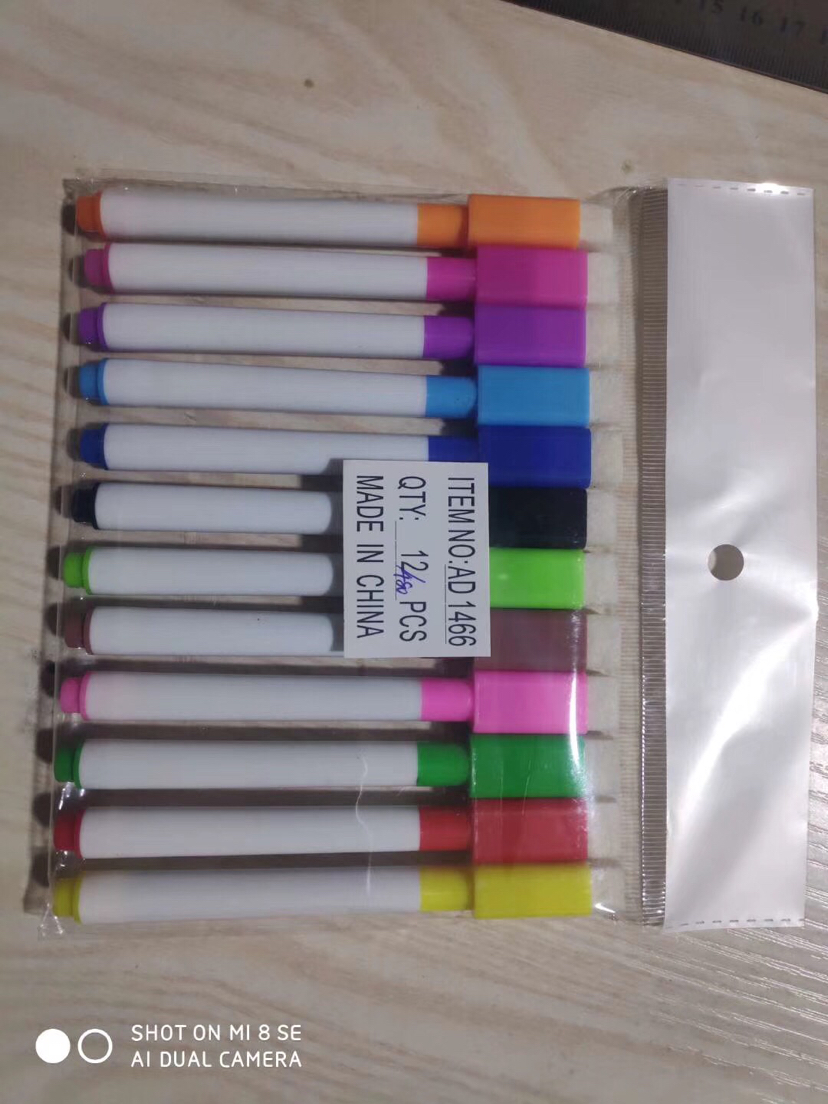 Manufacturers Whiteboard pen pen holder, pencil holder pen accessories plastic clip clasp 4.8*1.3