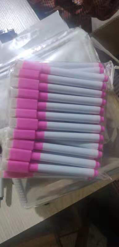 Manufacturers Whiteboard pen pen holder, pencil holder pen accessories plastic clip clasp 4.8*1.3
