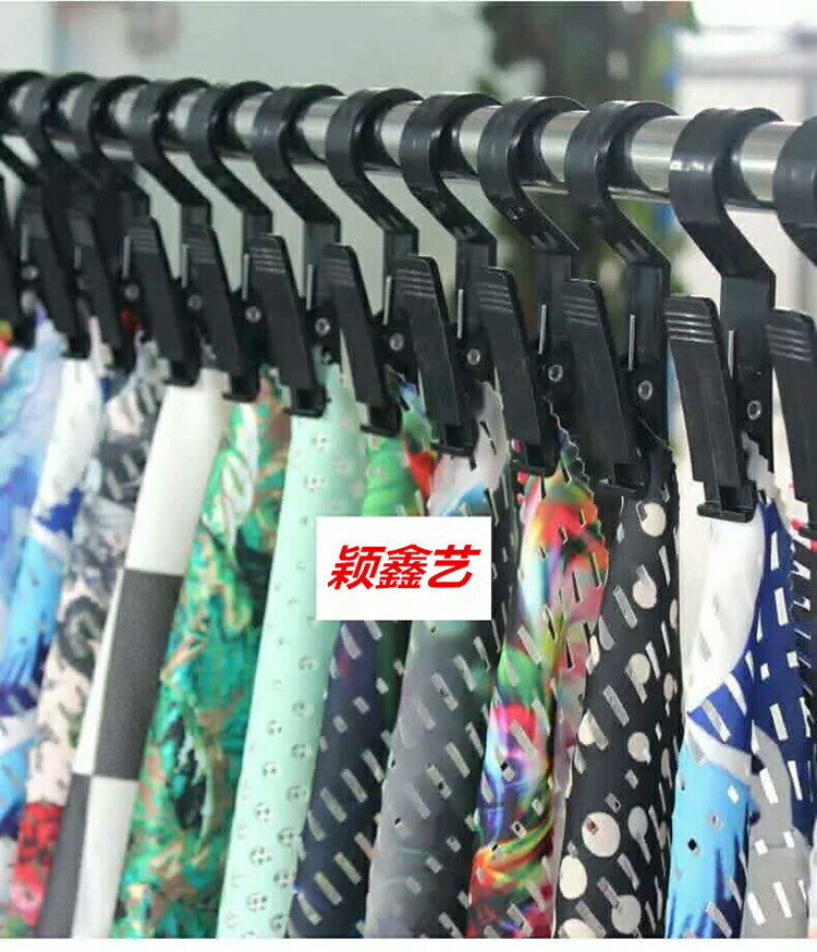 Multifunctional Dual-Use Black Plastic Clip Hook Sample Hanging Sample Exhibition Fabric Clip Four Colors Optional Gifts